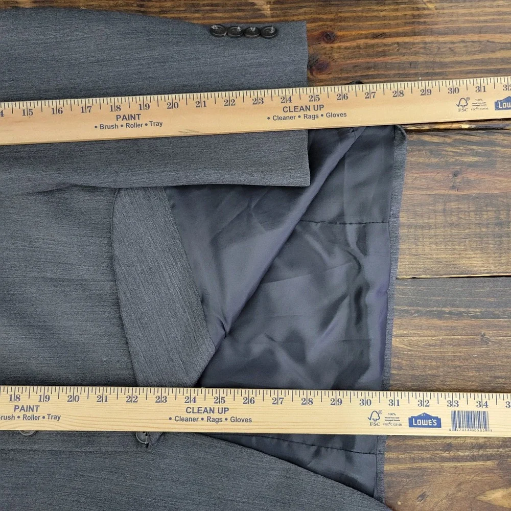 Ralph‎ Lauren Men's Sport Coat Blazer Three Button Gray Herringbone Wool 44R